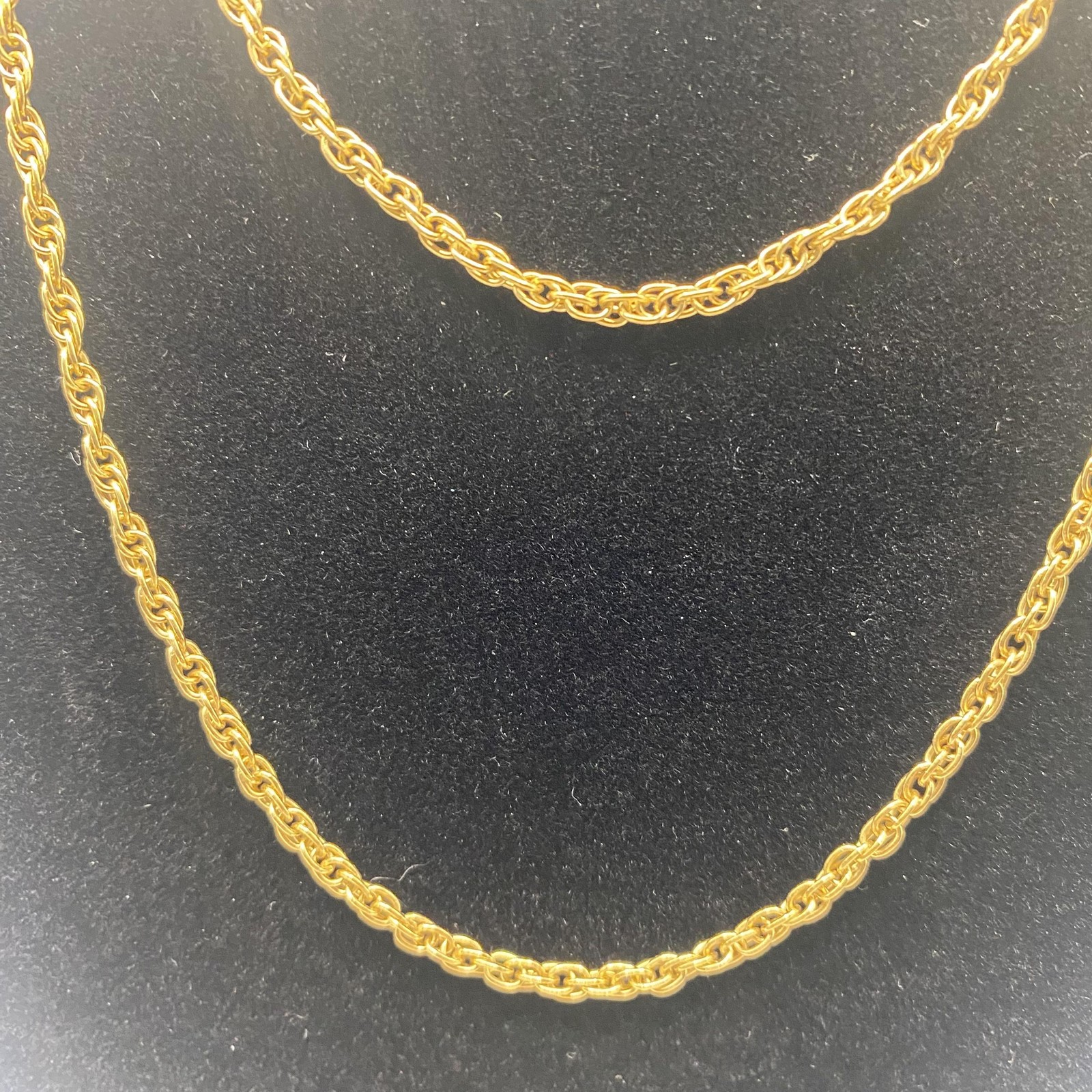 Avon Gold Tone Chain Necklace 32 In Womens Spring Ring Clasp Fashion Jewelry
