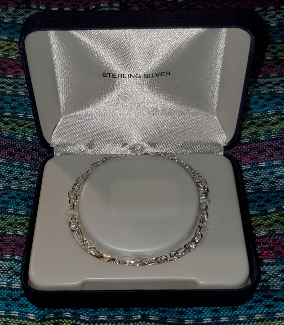 New 2 Ladies Sterling Silver 925 Italy Figaro 8″ Bracelets in gift box