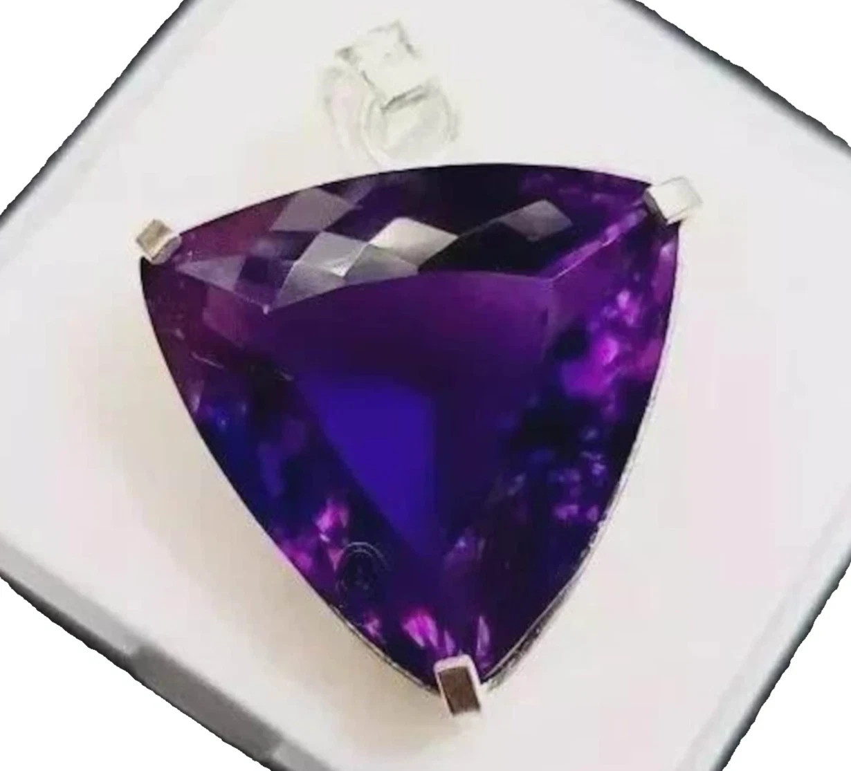 Natural Ceylon 17 Ct Purple Sapphire Trillion Cut Certified Gemstone Pendant