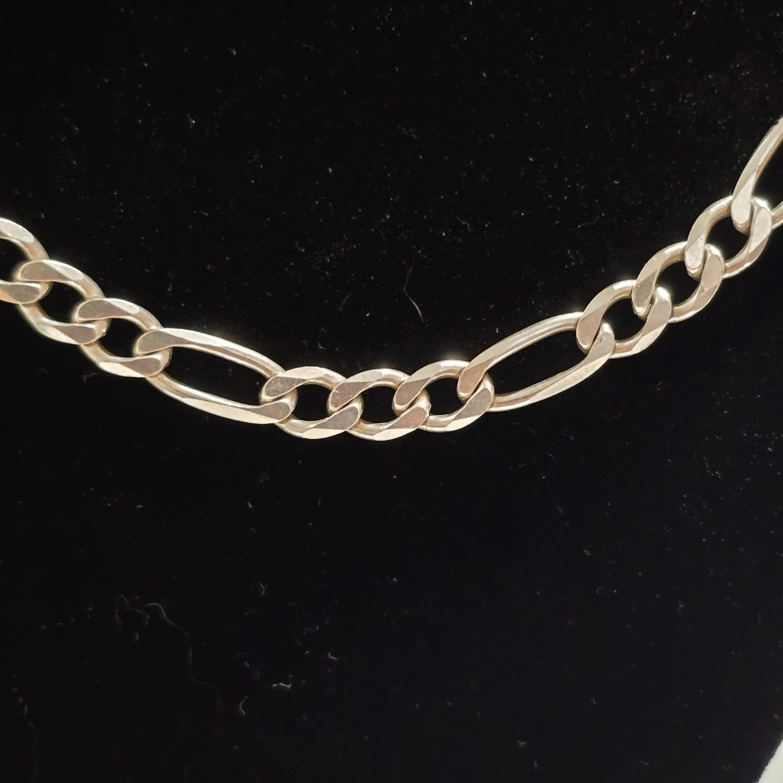 Vintage Italian Made 26 Inch Solid Sterling Silver Figaro Necklace 6mm
