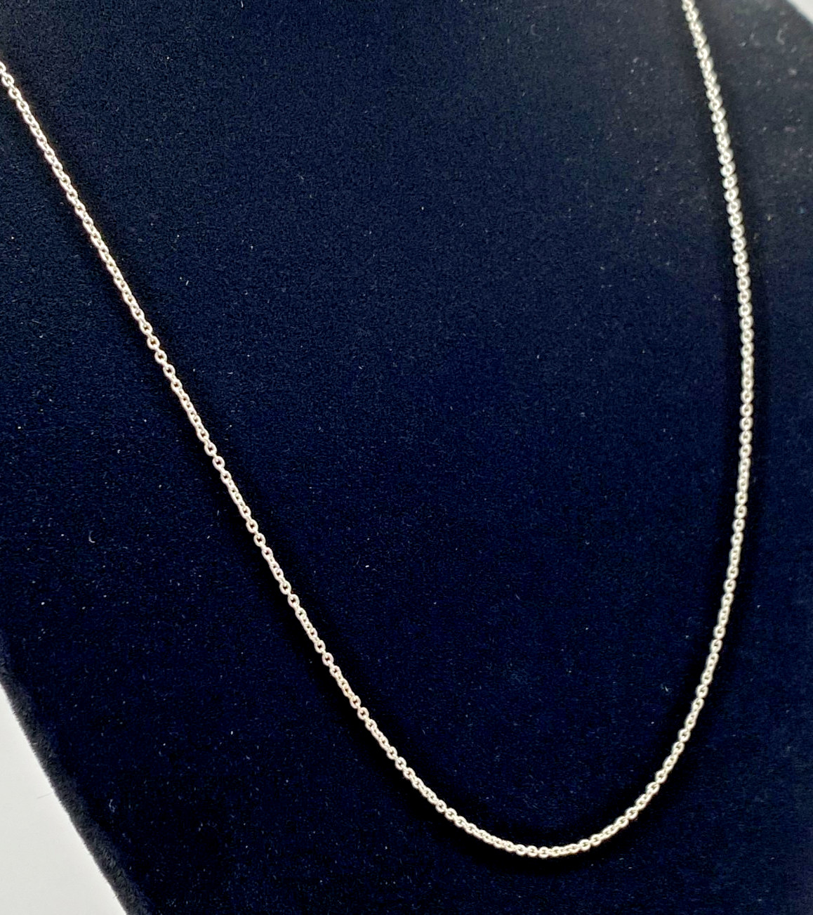 24 in Sterling Silver Chain ITALY Round Link Lobster Clasp NWT Gift Box