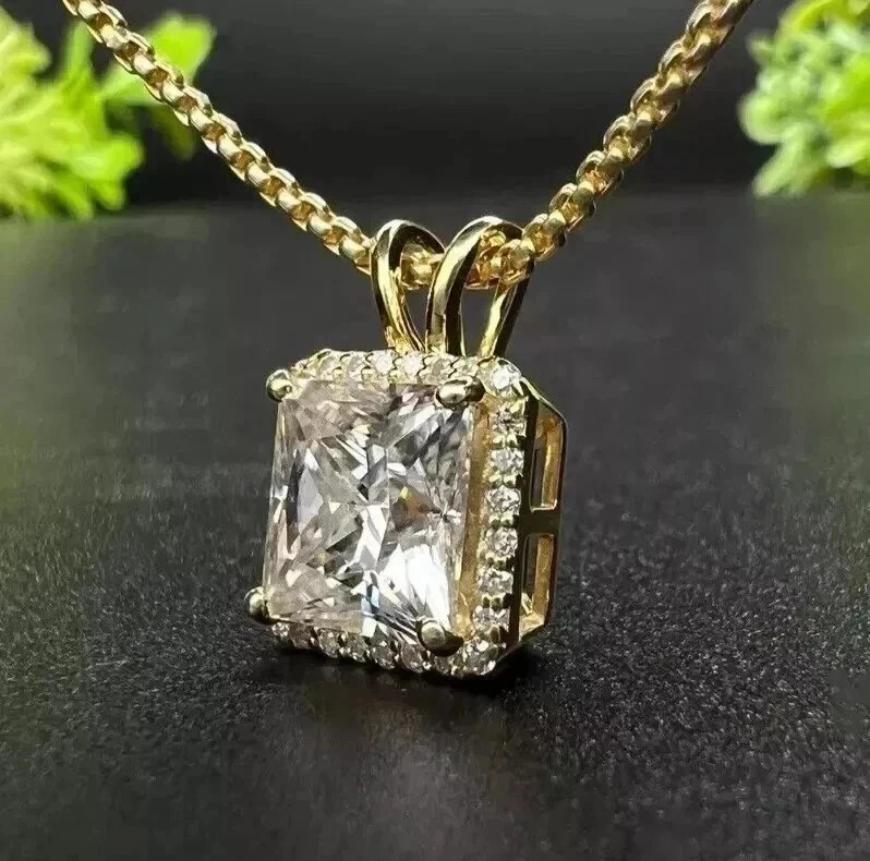 5.50 Ct Certified Lab Grown White Diamond Solitaire Princess Cut Pendant