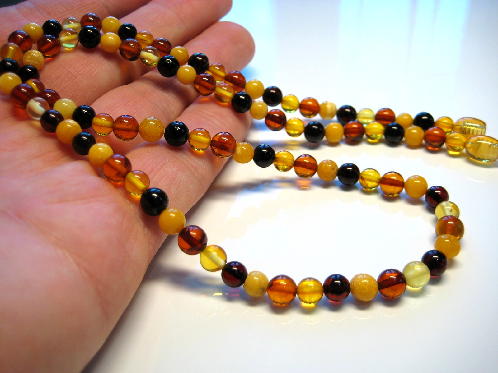 Genuine Round Multicolor Amber Beads Beautiful Baltic Amber Necklace 21 in !!!