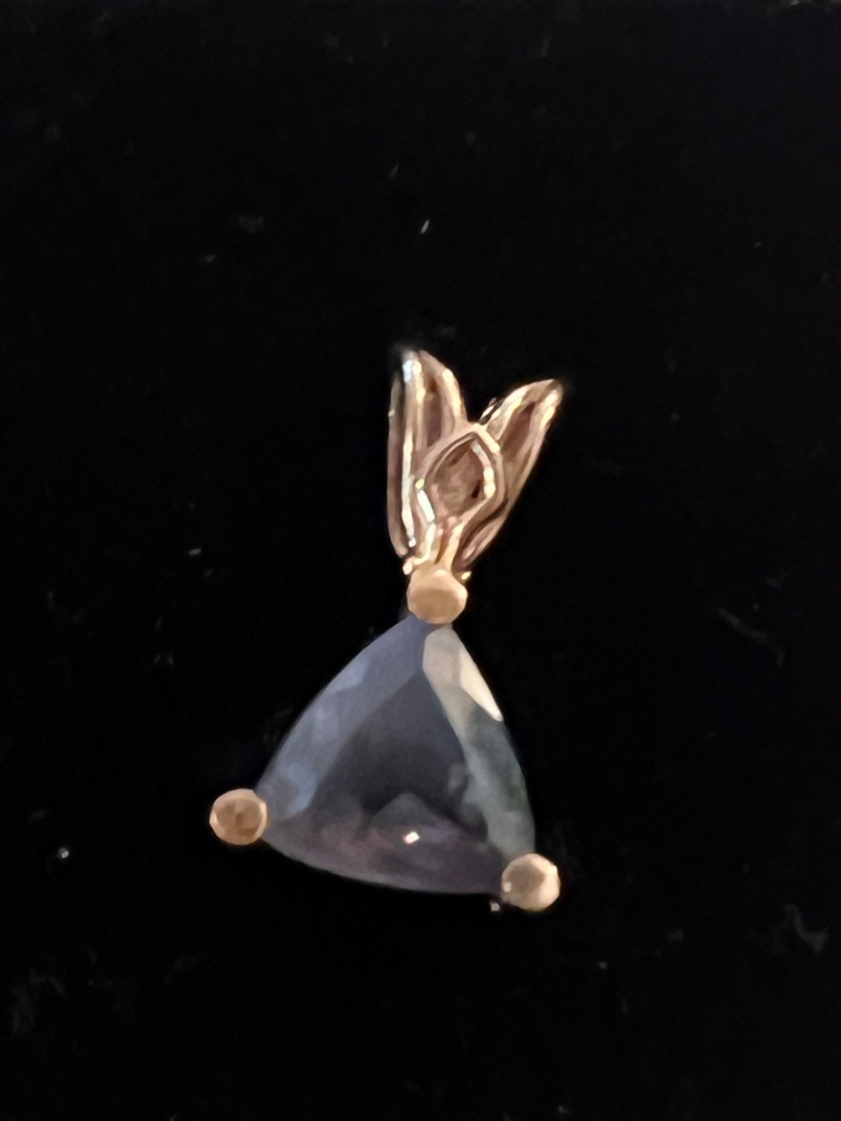 Natural Alexandrite pendant necklace trillion 1.09 carat rarest triangle