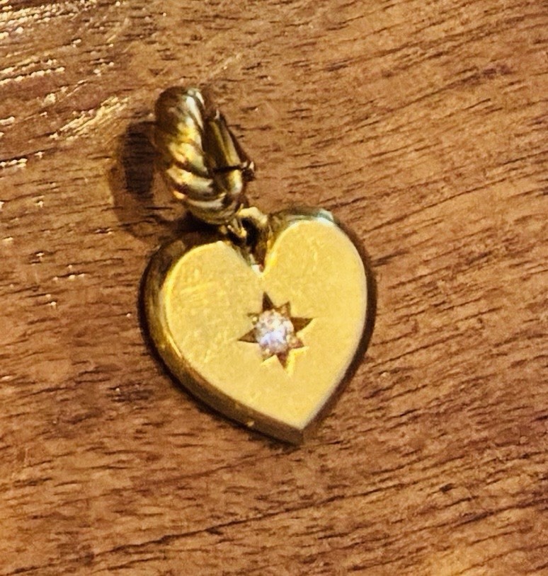 DY DAVID YURMAN COMPASS HEART AMULET1 18k Yellow Gold W/Diamond Retail 1200.00