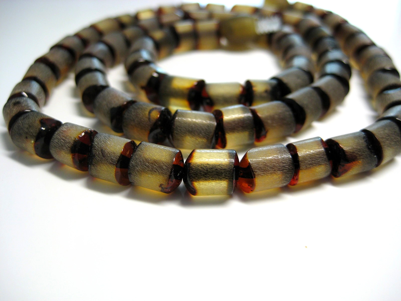 Genuine Green Cognac Amber Beads Beautiful Baltic Amber Necklace 19 in !!!