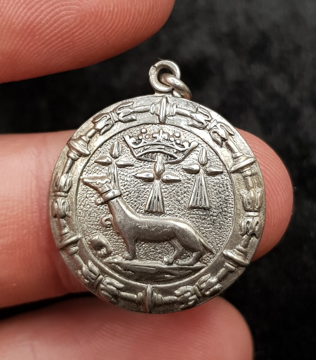 Vintage French Silver Pendant – Kelt – Unknown Image – Potius mori quam foedari