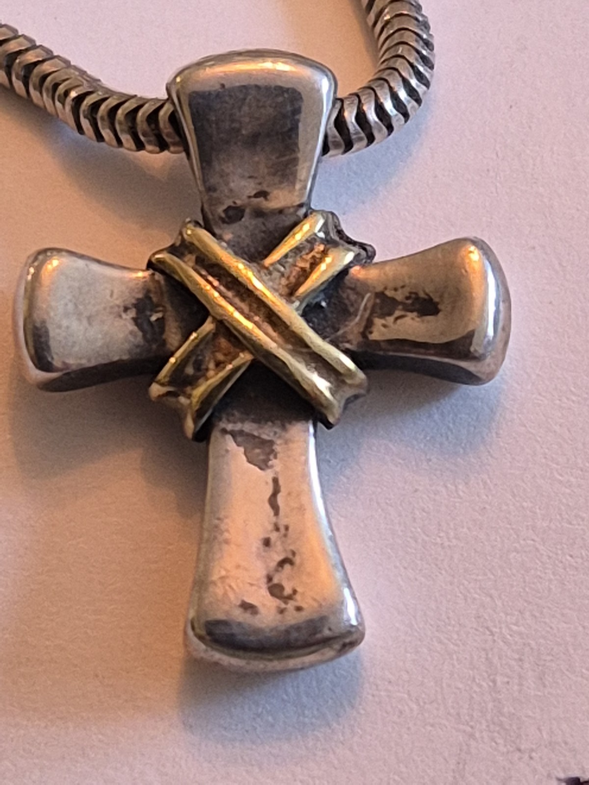 18K Gold Sterling Cross Pendant Designer Lagos Caviar 16″ Chain 8 Grams Unisex
