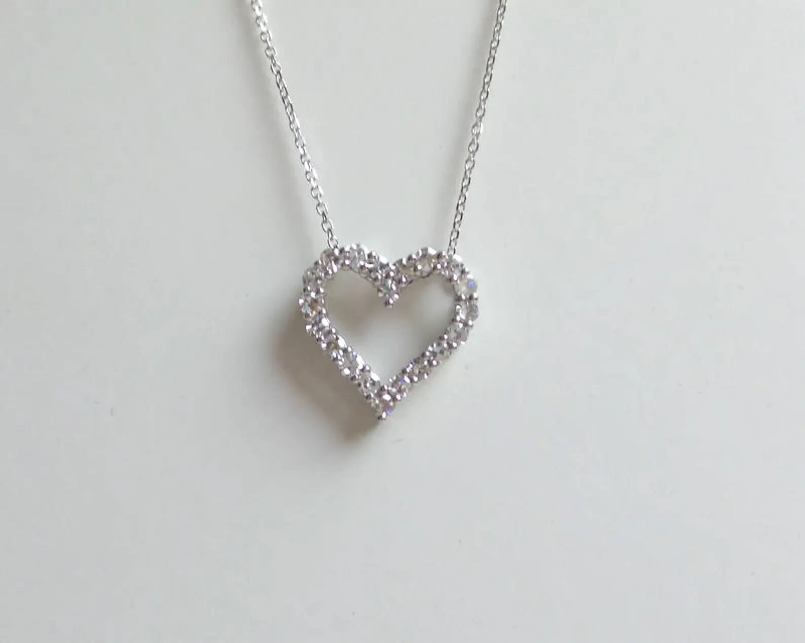 Valentine’s Day Gift Heart Pendant Natural Diamond GDGL Certified 14k White Gold