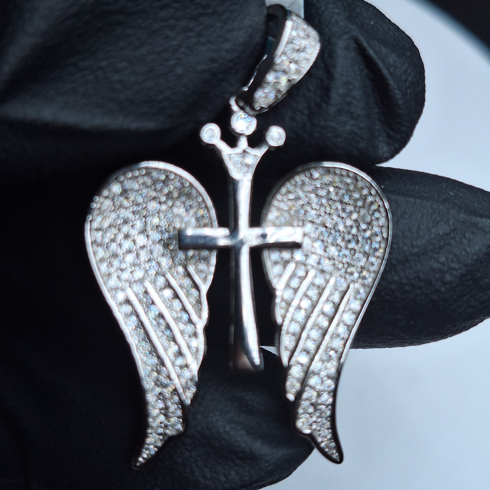 Real iced-out 925 Silver VVS D Color Moissanite Angel Wings Cross Pendant