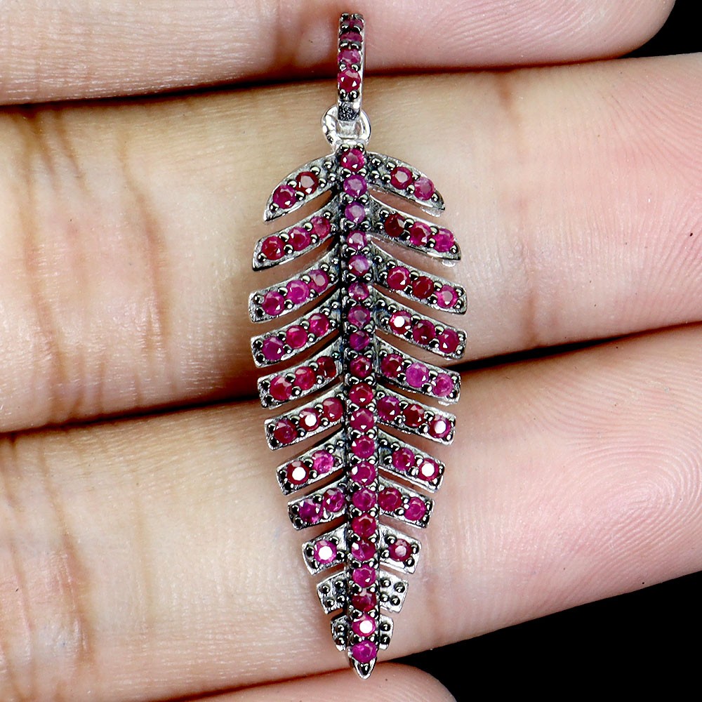 925 Sterling Silver Pendant Ruby Myanmar Round Diamond Cut Gemstone Jewelry