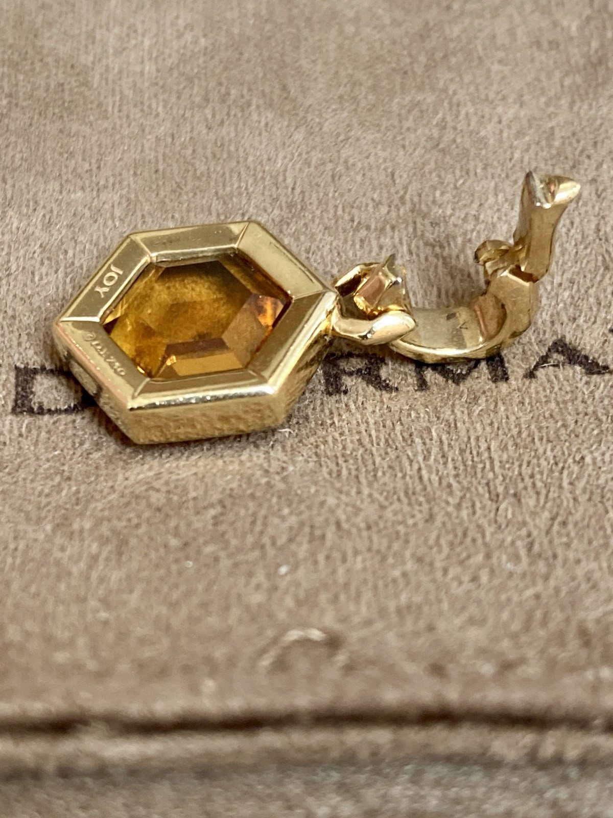 David Yurman 18k Yellow Gold Citrine Hexagon Amulet Enhancer Pendant 1” $2K