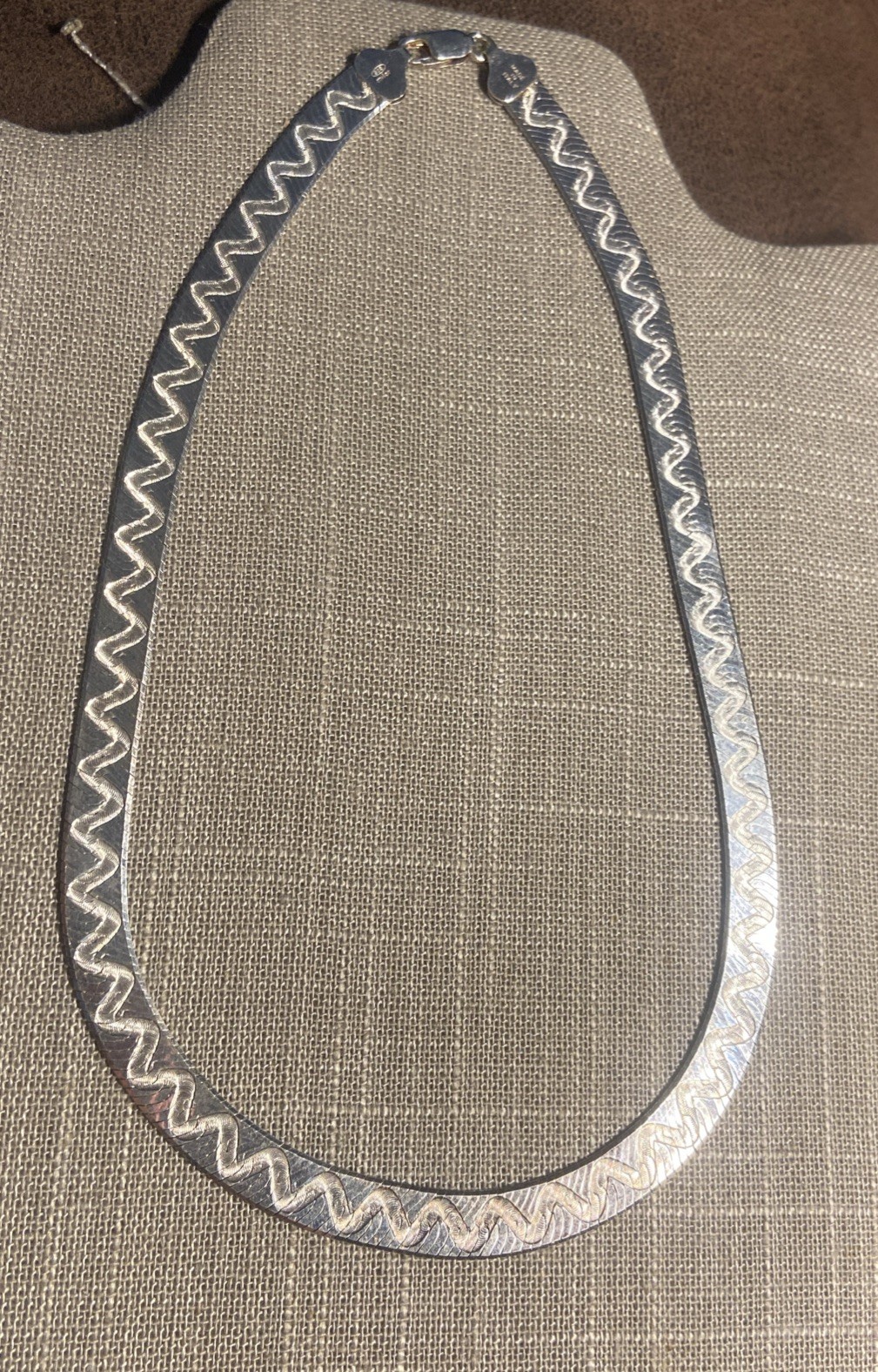 MILOR Italy Reversible Etched Herringbone 9mm Sterling Silver 18″ Necklace