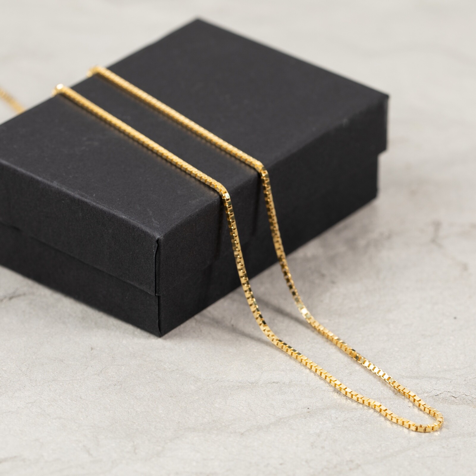 10K Yellow Gold Real Solid 1.4mm 18 Inch length Box Chain Necklace