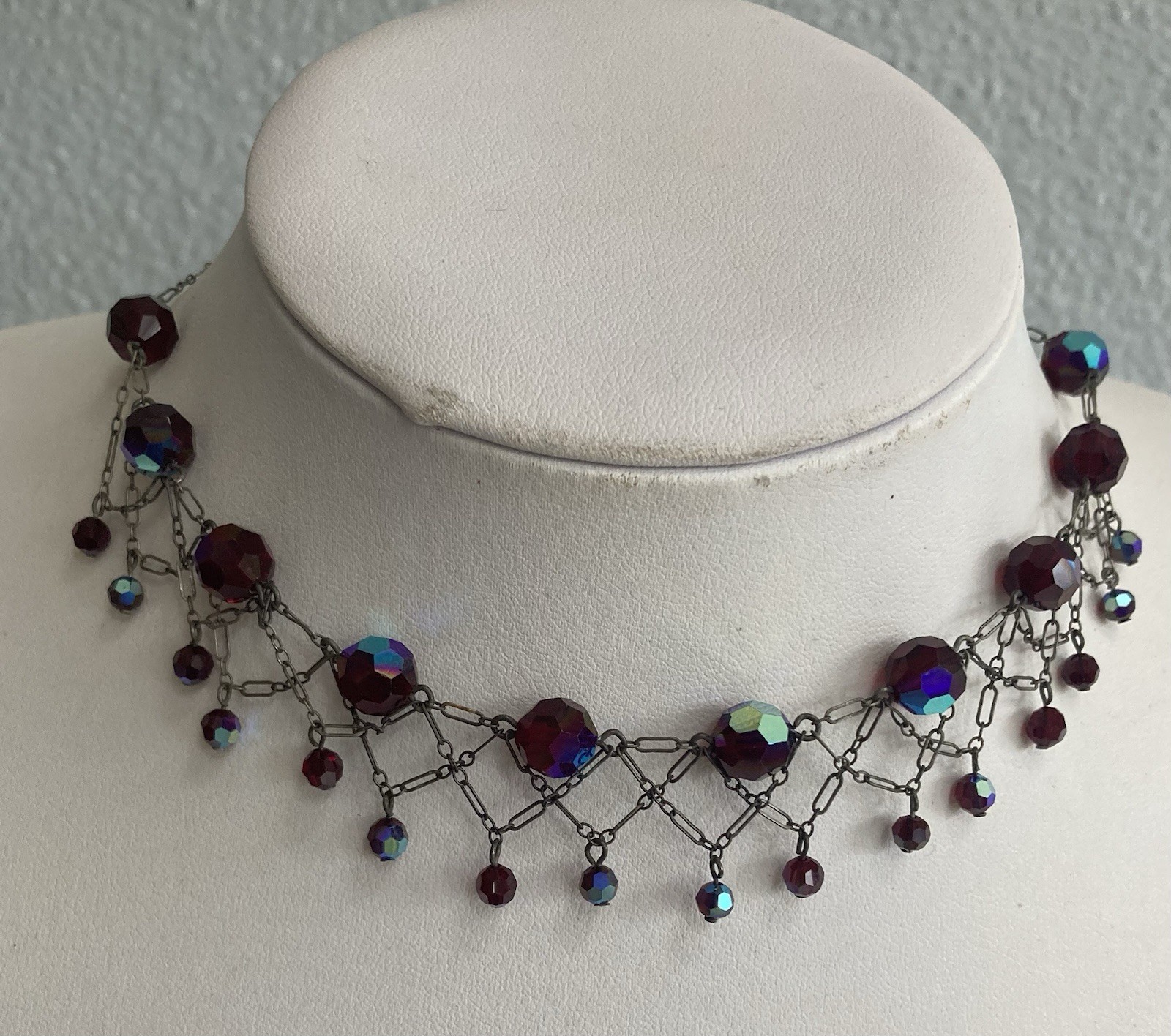 Lori Lori Necklace Chocker Crystal Deep Red Fancy AB