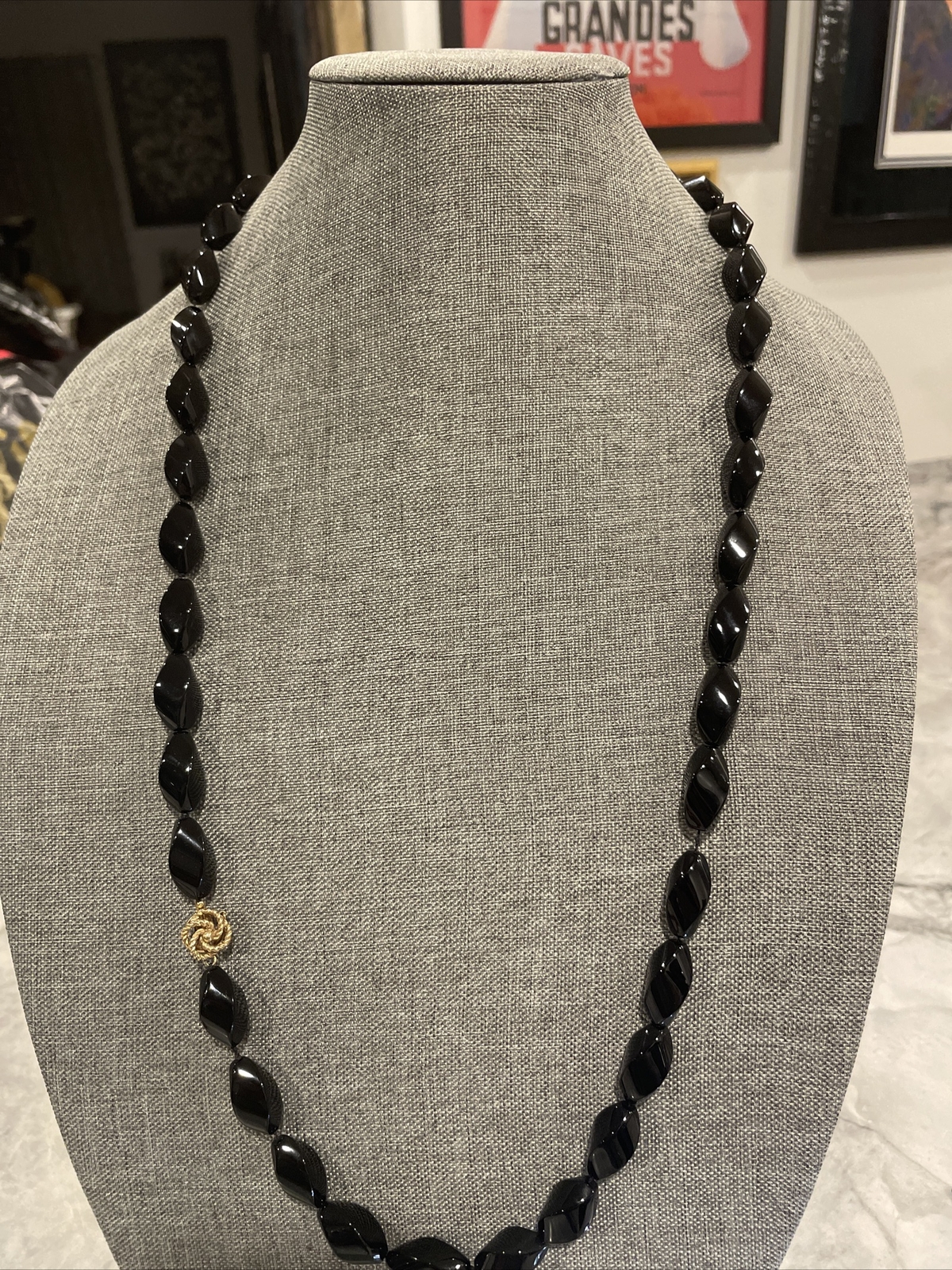 CLASSIC BLACK ONYX KNOTTED BEAD NECKLACE ~ 32 in Long 14 K YELLOW GOLD CLASP.