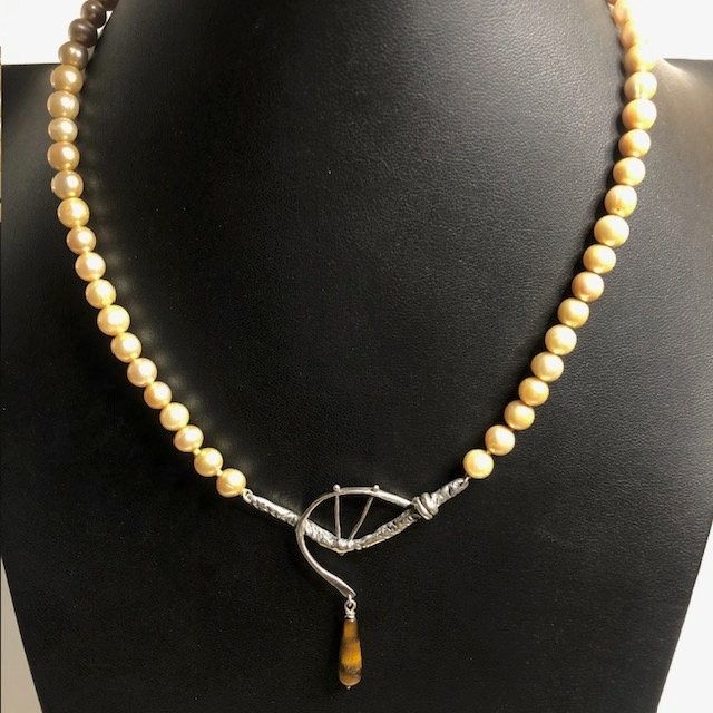 B0551 Sterling Silver champange Pearl Necklace Tiger’s Eye Pendant 16-18″ 25.1g