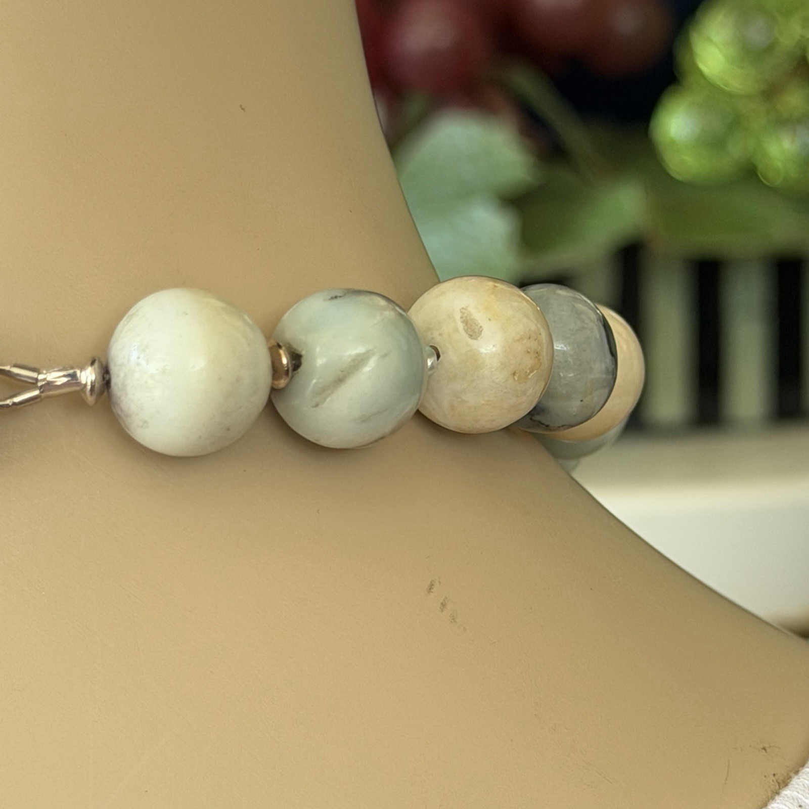 HAND CARVED AMAZONITE CAT & ROSE PENDANT NECKLACE EARRING SET WITH FANCY CLASP