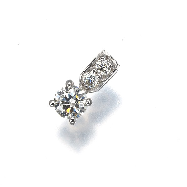Diamond 3P Pendant 1000 Platinum