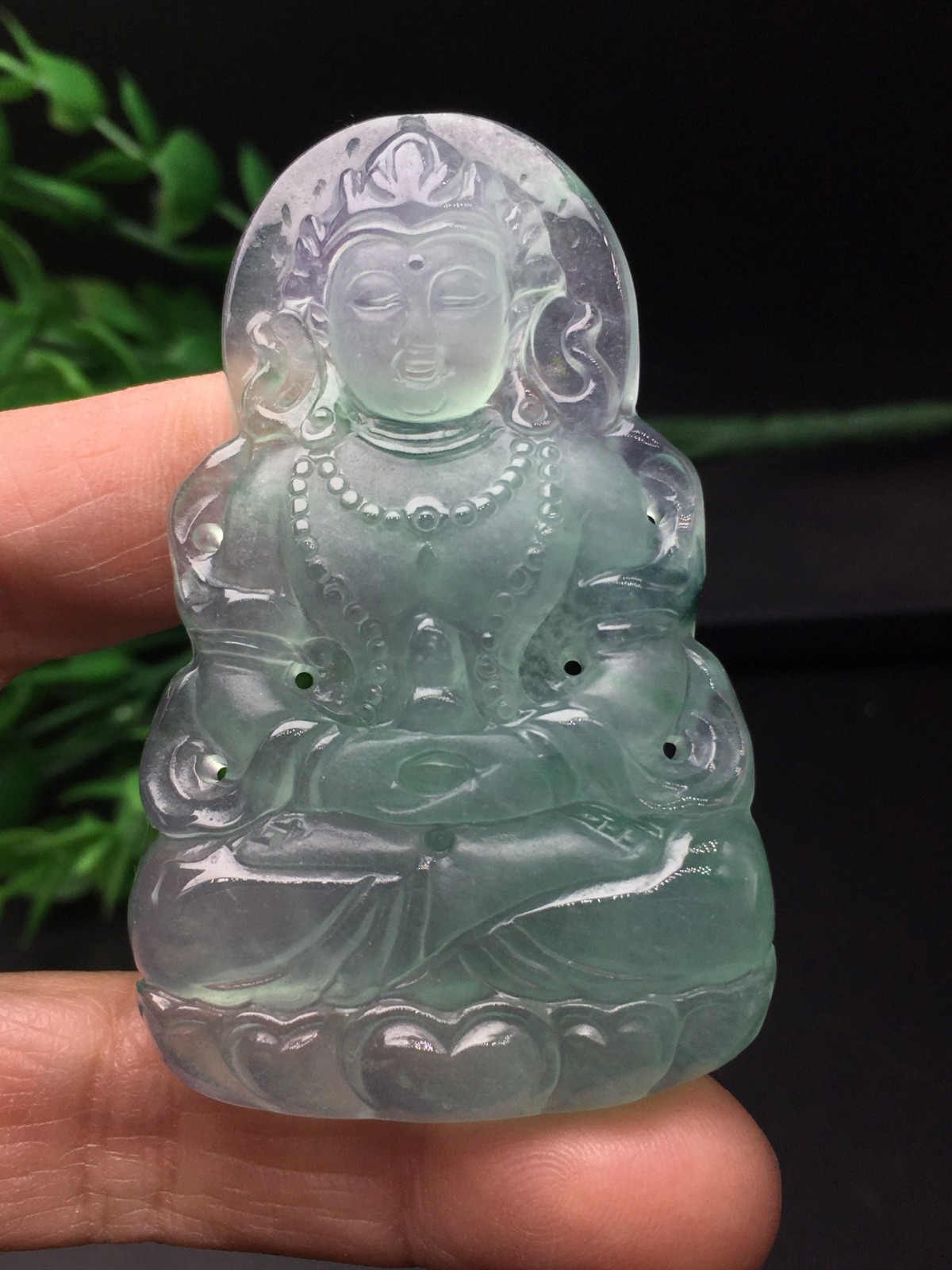 Natural Jadeite light Green Carved fine Guanyin Buddha Luck Pendant amulet 观音
