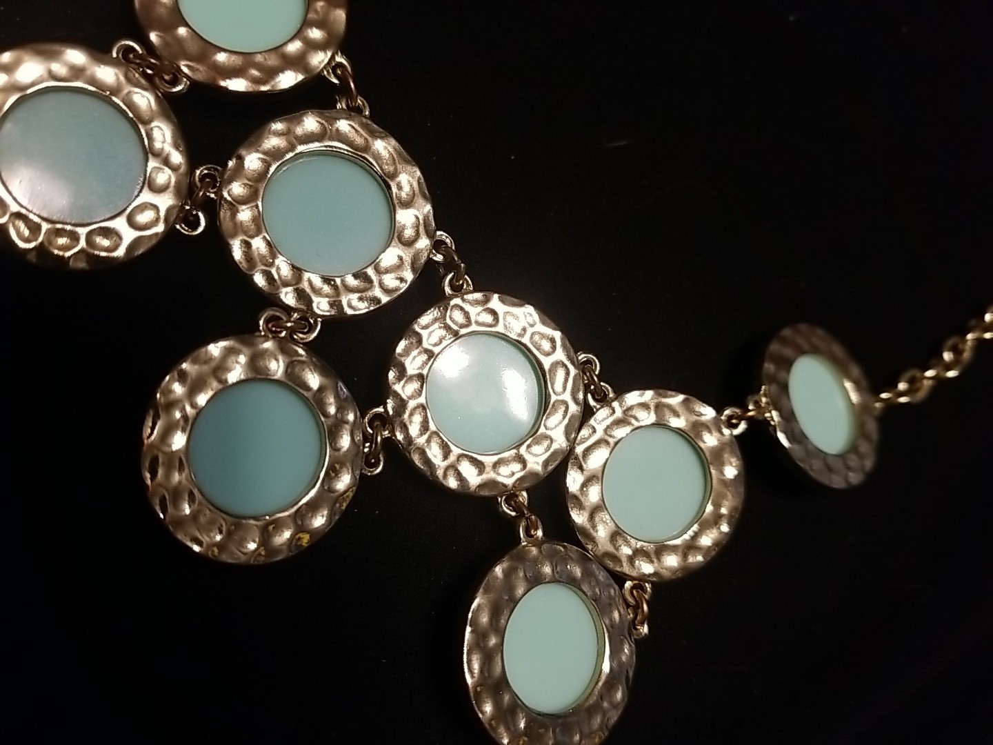 Amazonite Colored, Reverable, 21″ Adjustable Statement Station Necklace Unsigned