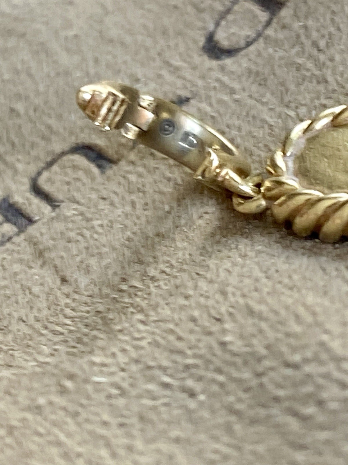 David Yurman 18K Yellow Gold Diamond Heart Amulet Charm Pendant 11mm $1450+ Exc