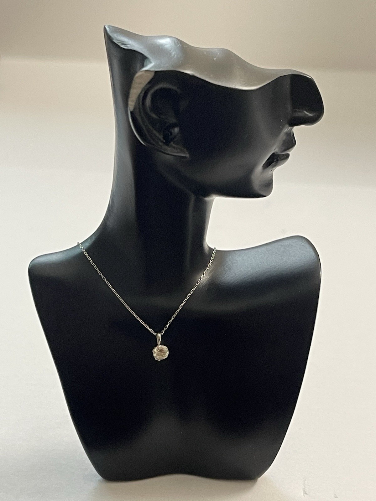 K18WG NATURAL 0.20 CT DIAMOND PENDANT 16 Inches Necklace