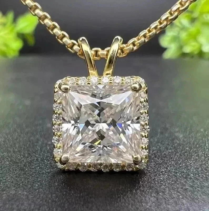 5.50 Ct Certified Lab Grown White Diamond Solitaire Princess Cut Pendant