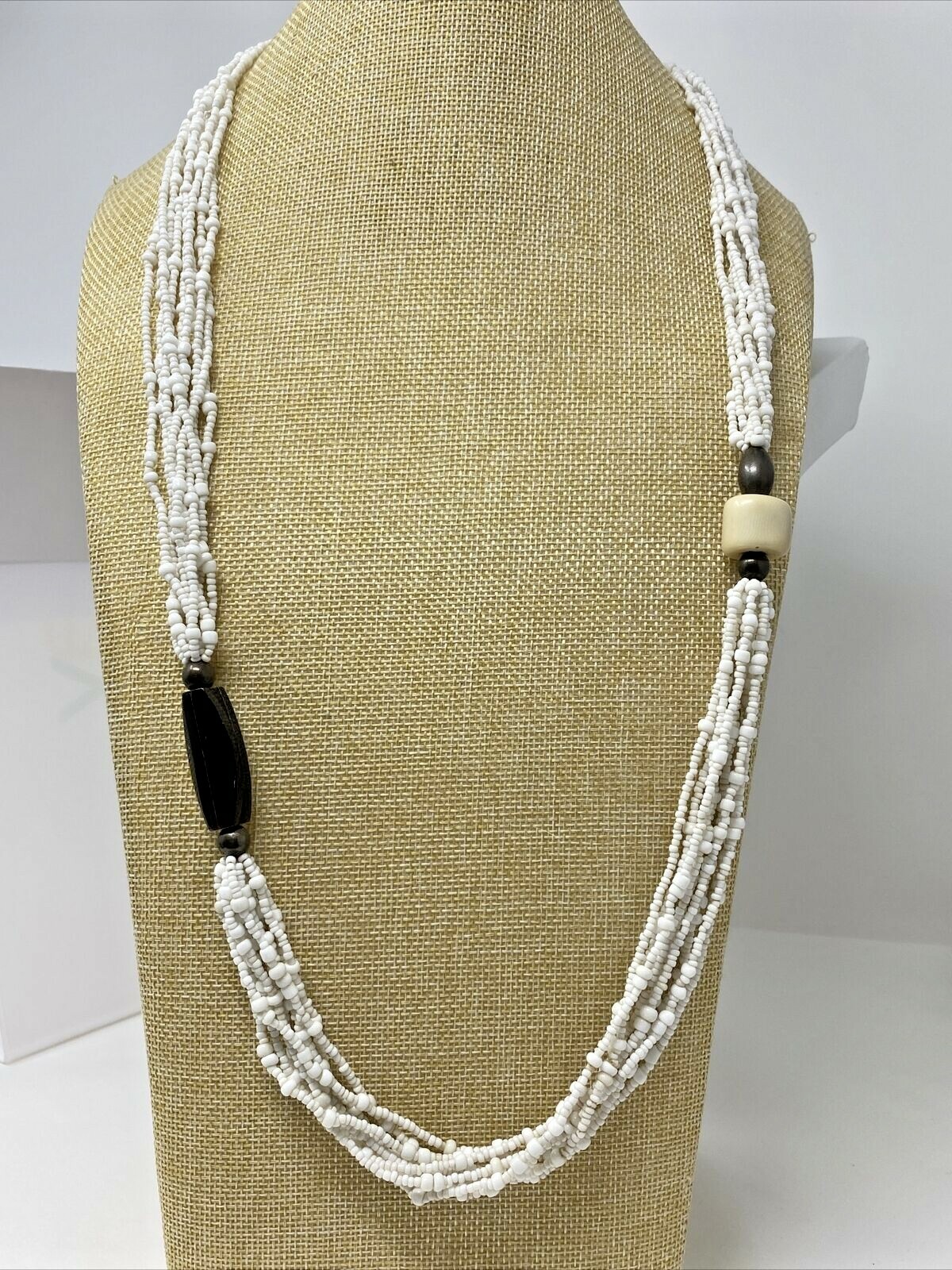 Retired Silpada Bamboo Coral ~ Seed Beads & Black Pen Shell 36″ Necklace N1573