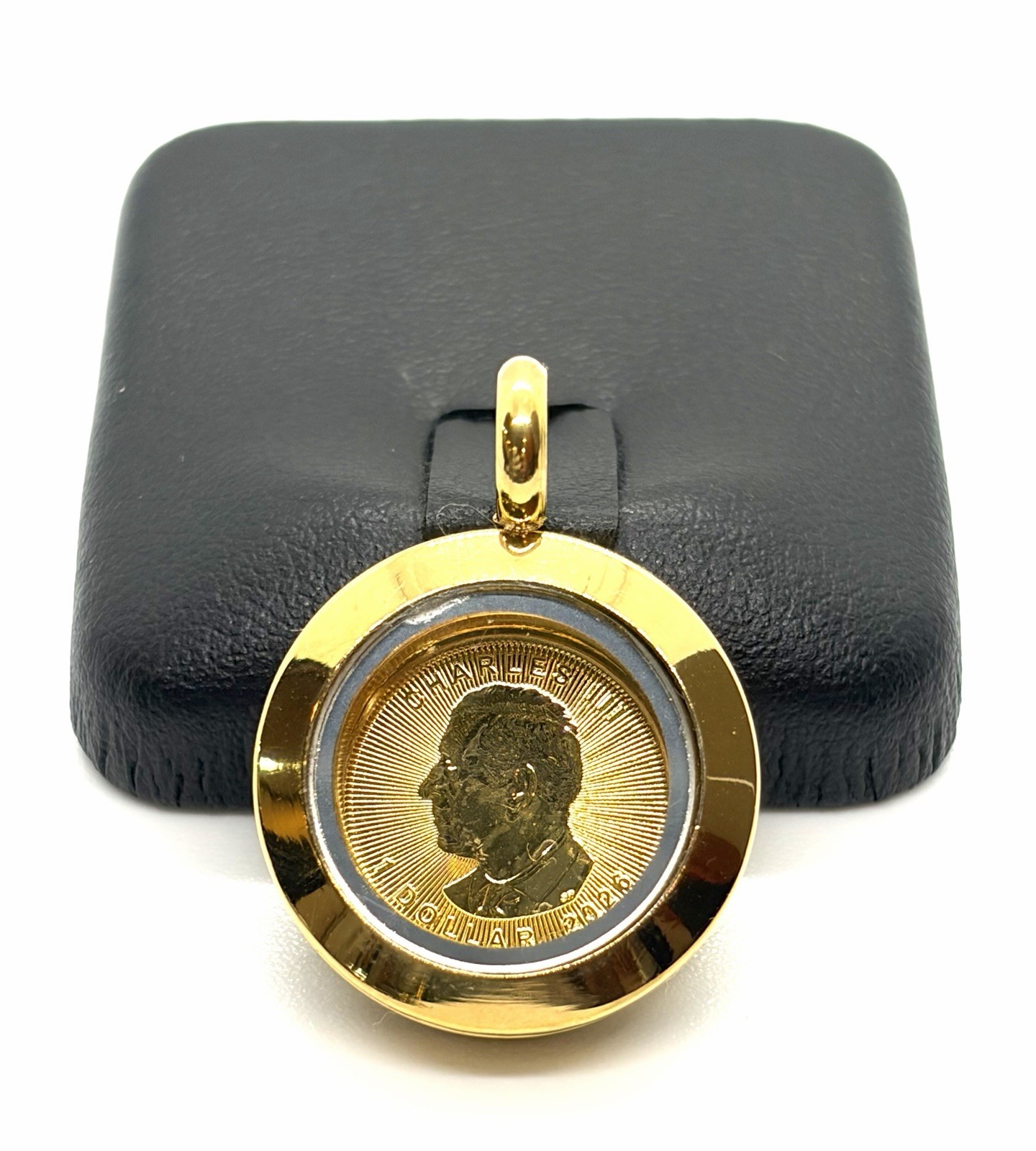 Canada Maple Leaf 24K Gold Coin 1/20 oz Stainless Steel Pendant Top Gold