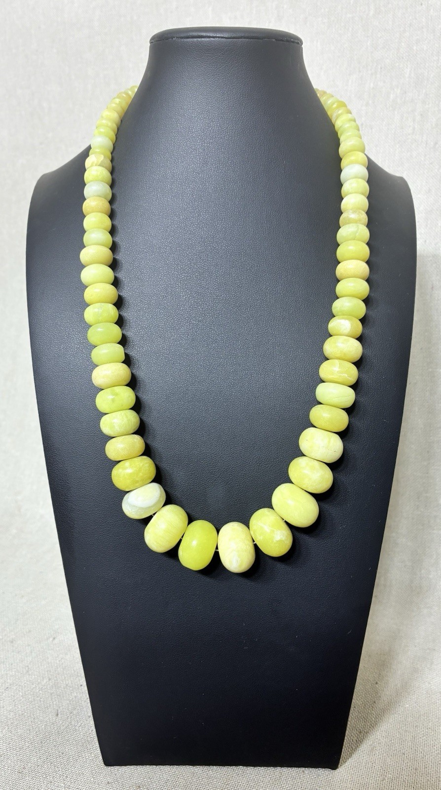 Jay King DTR 925 Graduated Yellow Green Serpentine Stone Bead Necklace 172g