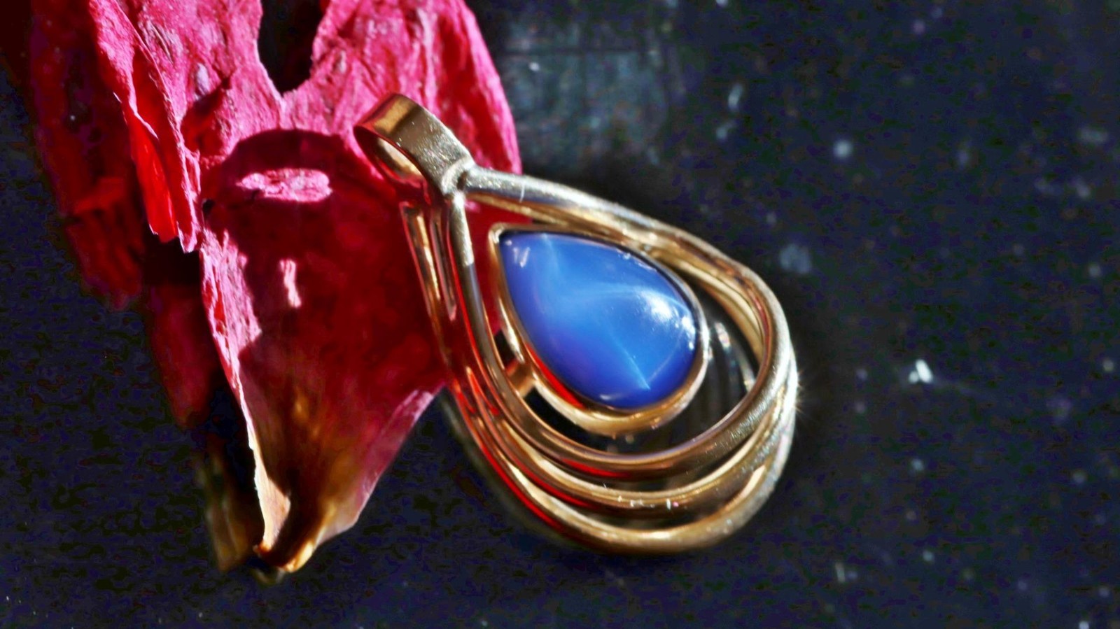 14k yellow gold pendant 1.45ct lab created blue star sapphire charm 2.45gr N3738