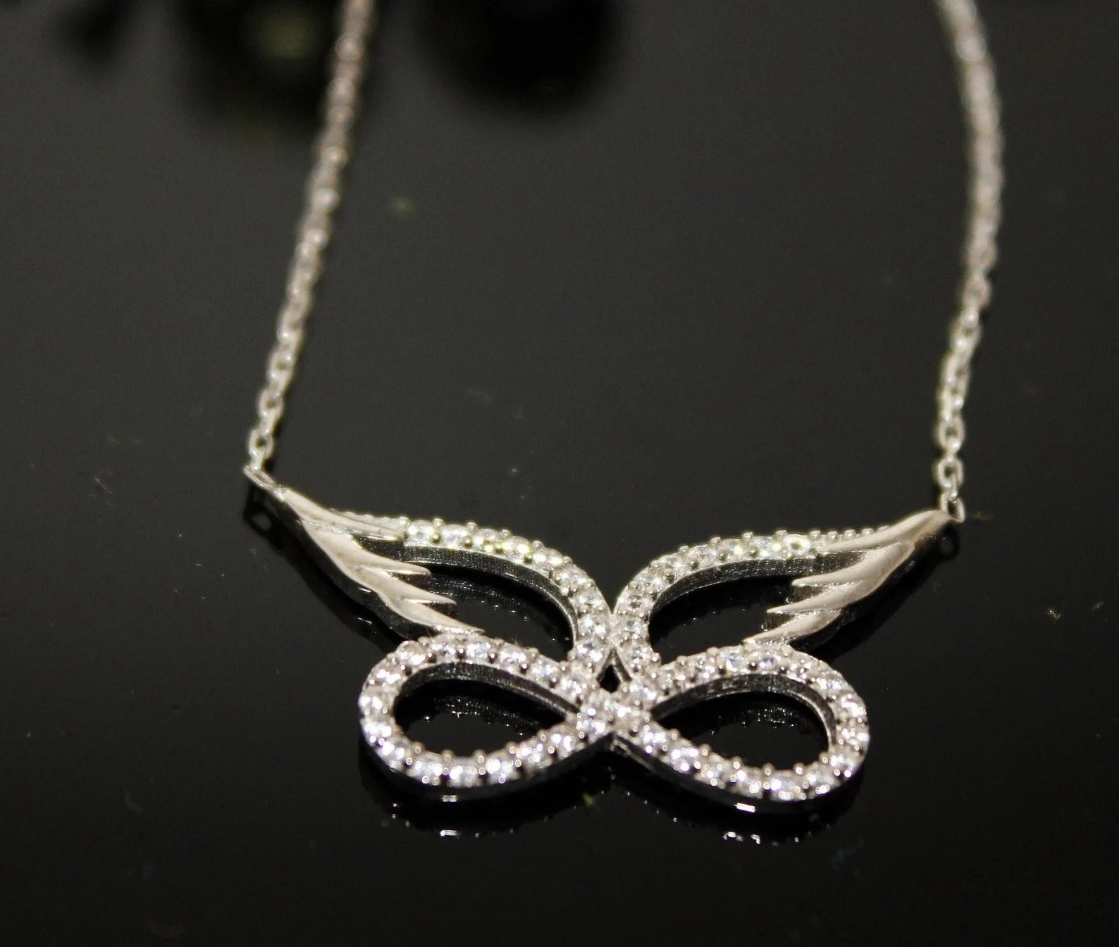 Angel Wing Moissanite Infinity Necklace – 925 Sterling Silver Eternity Pendant
