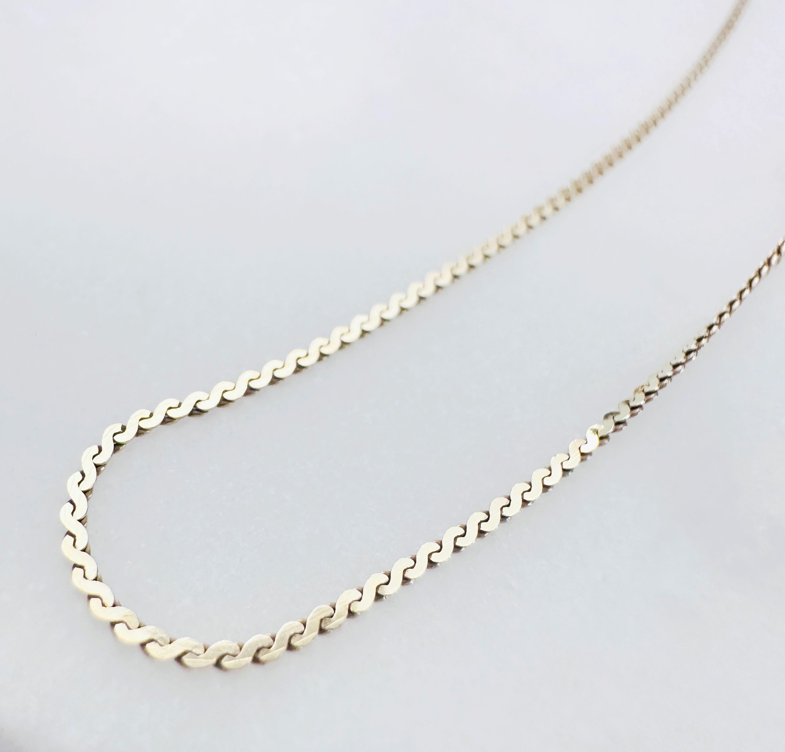 Solid 14K Yellow Gold Italian Serpentine Link Chain Necklace, 1mm, 15 1/4″, 1.5g