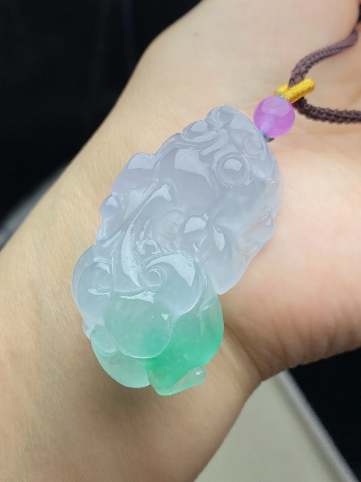 Natural Jadeite light Green Carved Pixiu Lucky Pendant +Necklace Amulet