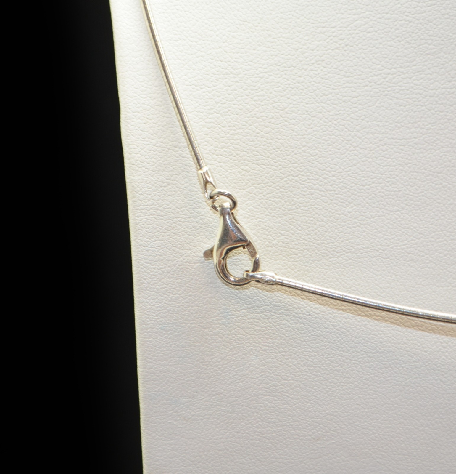 Sterling Silver Stiff Snake Chain Necklace 17.0″ #FMG038