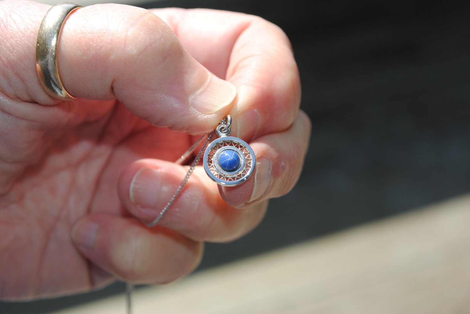 Vintage Linde Blue Star Sapphire Sharp 6 ray 18″ Sterling LaMode 1950’s