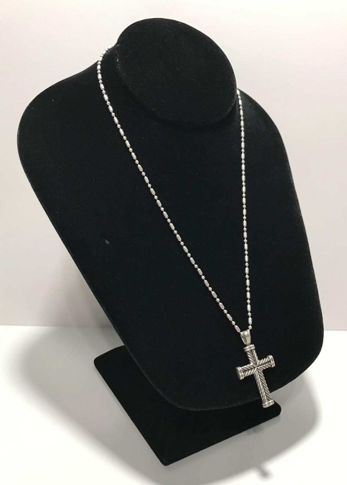 David Yurman Sterling Silver Chevron Cross Pendant & Chain 18”