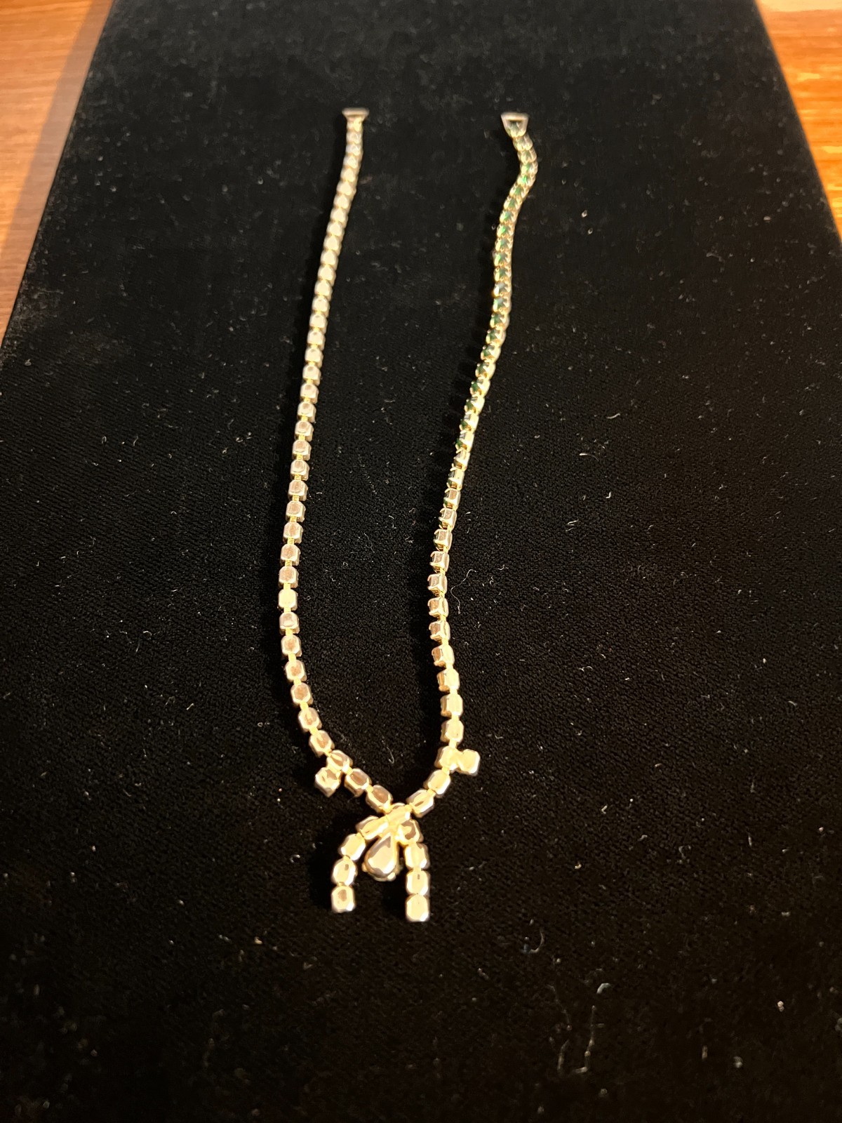 necklace – unknown