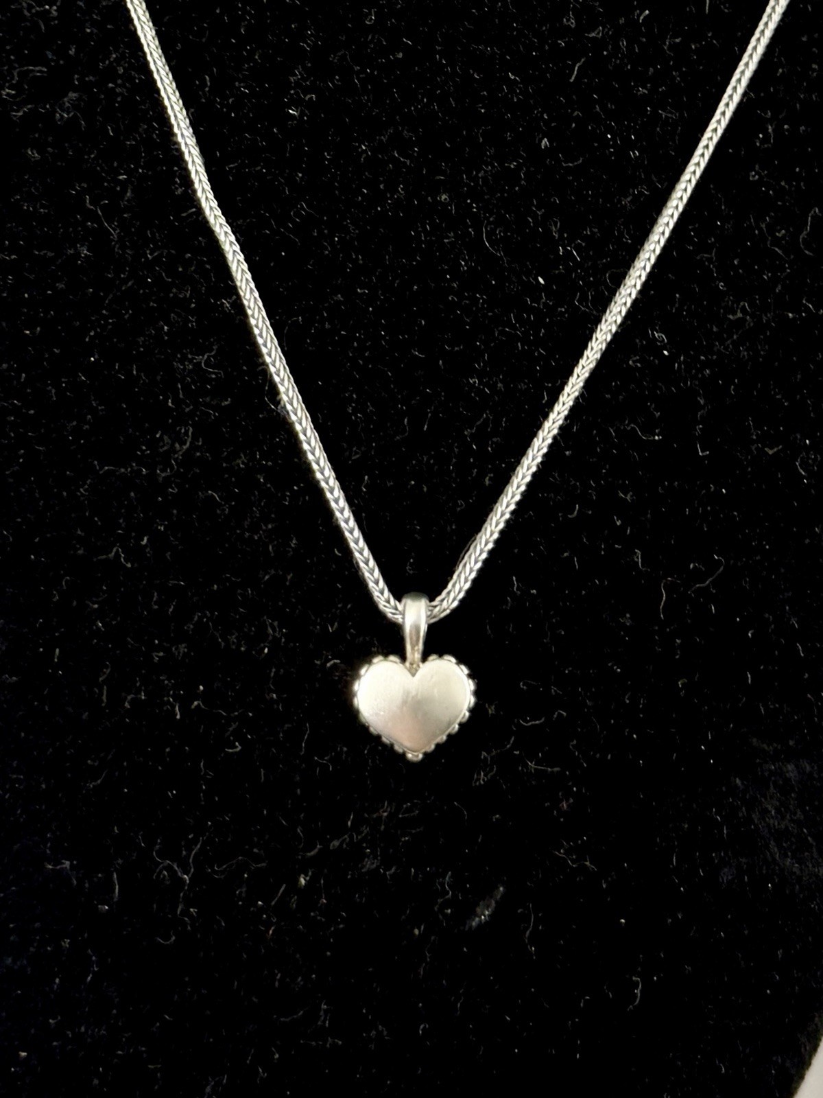 LAGOS CAVIAR Sterling Silver Beaded Edge 3-D Puffy Heart Pendant Necklace