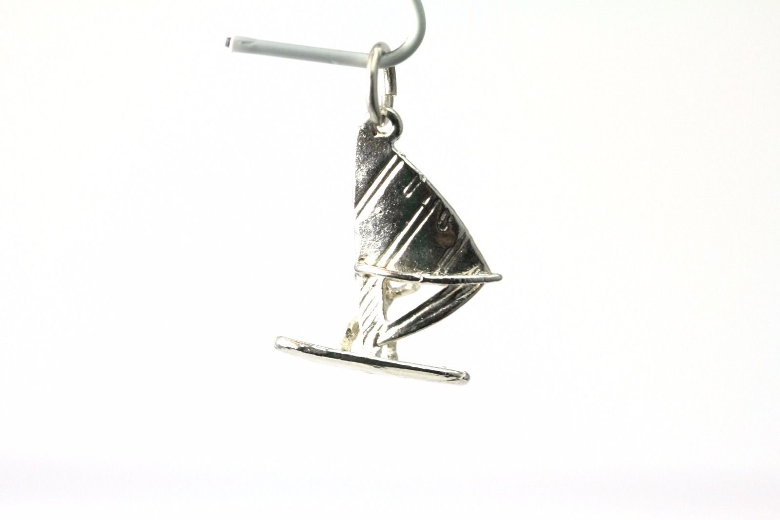 925 Sterling Silver Sailboarder Windsurfer Sport Charm 1.7 Grams (PEN3470)
