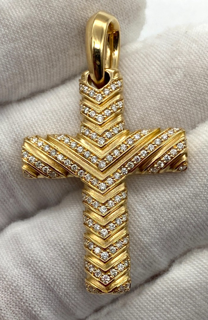 David Yurman 18K Yellow Gold Chevron Cross Enhancer Diamonds Pendant 36 x 27mm
