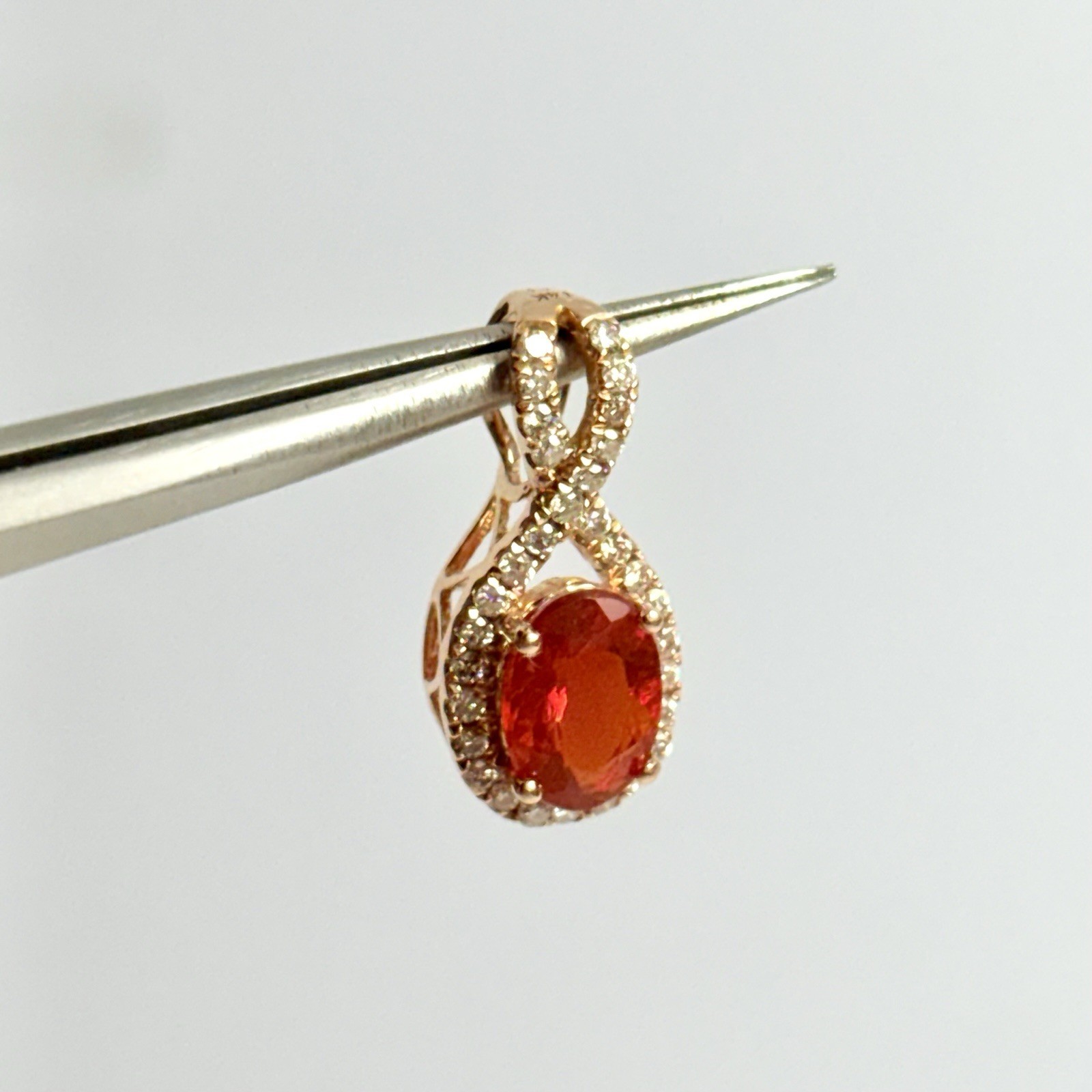GG Certified 14K Yellow Gold 0.55ct Fire Opal 0.17ctw Diamond Pendant 0.93g