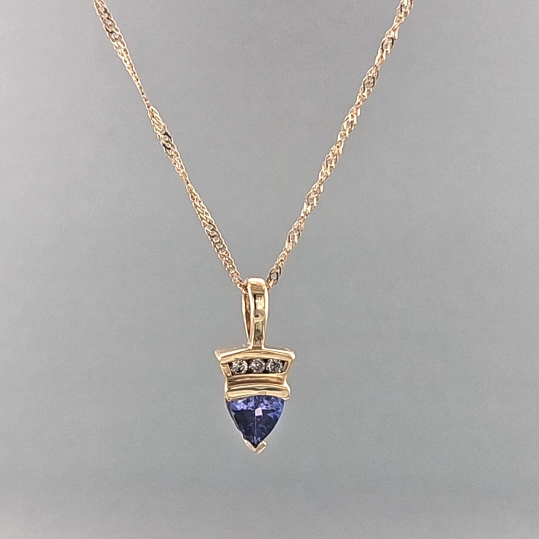 10K Yellow Gold Diamond & Tanzanite Trillion Pendant 20″ Necklace 1. (MAC000136)