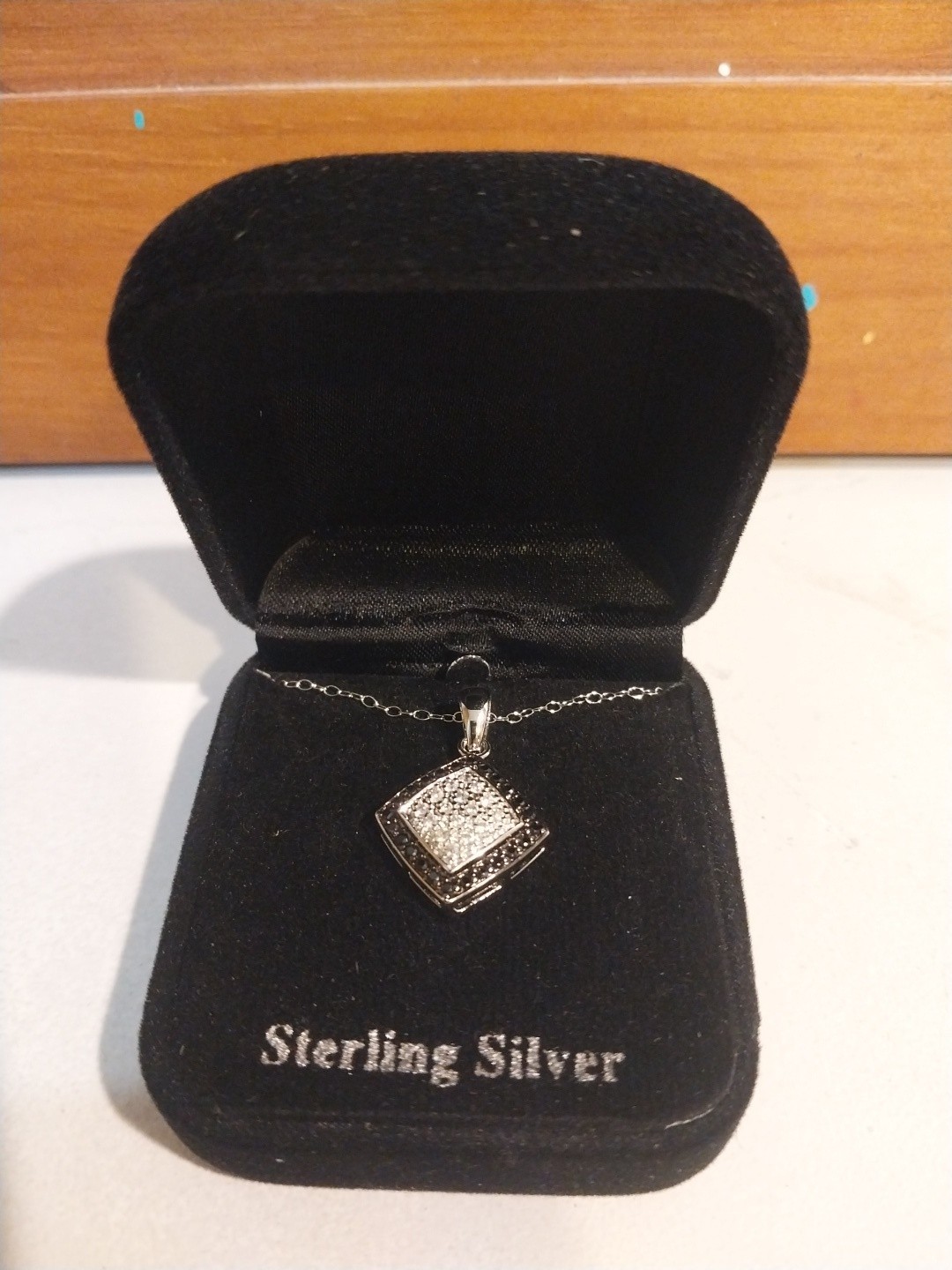 18″ Sterling Silver Pendant Necklace Rhombus Shape Charm Micro-paved Clear CZ