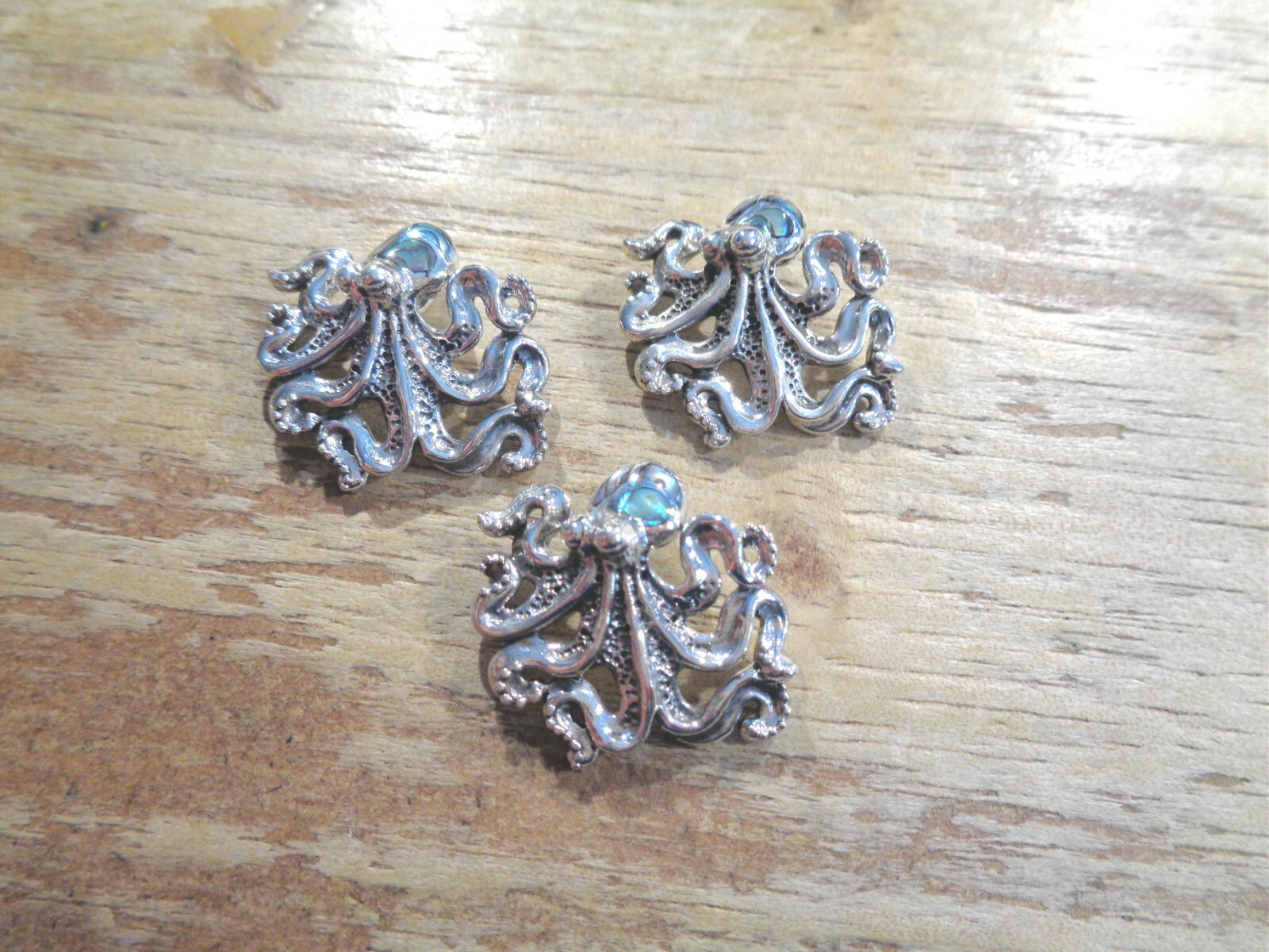 28MM OXIDIZED HEAVY 925 SILVER ABALONE HAWAIIAN HE’E TAKO OCTOPUS SLIDE PENDANT