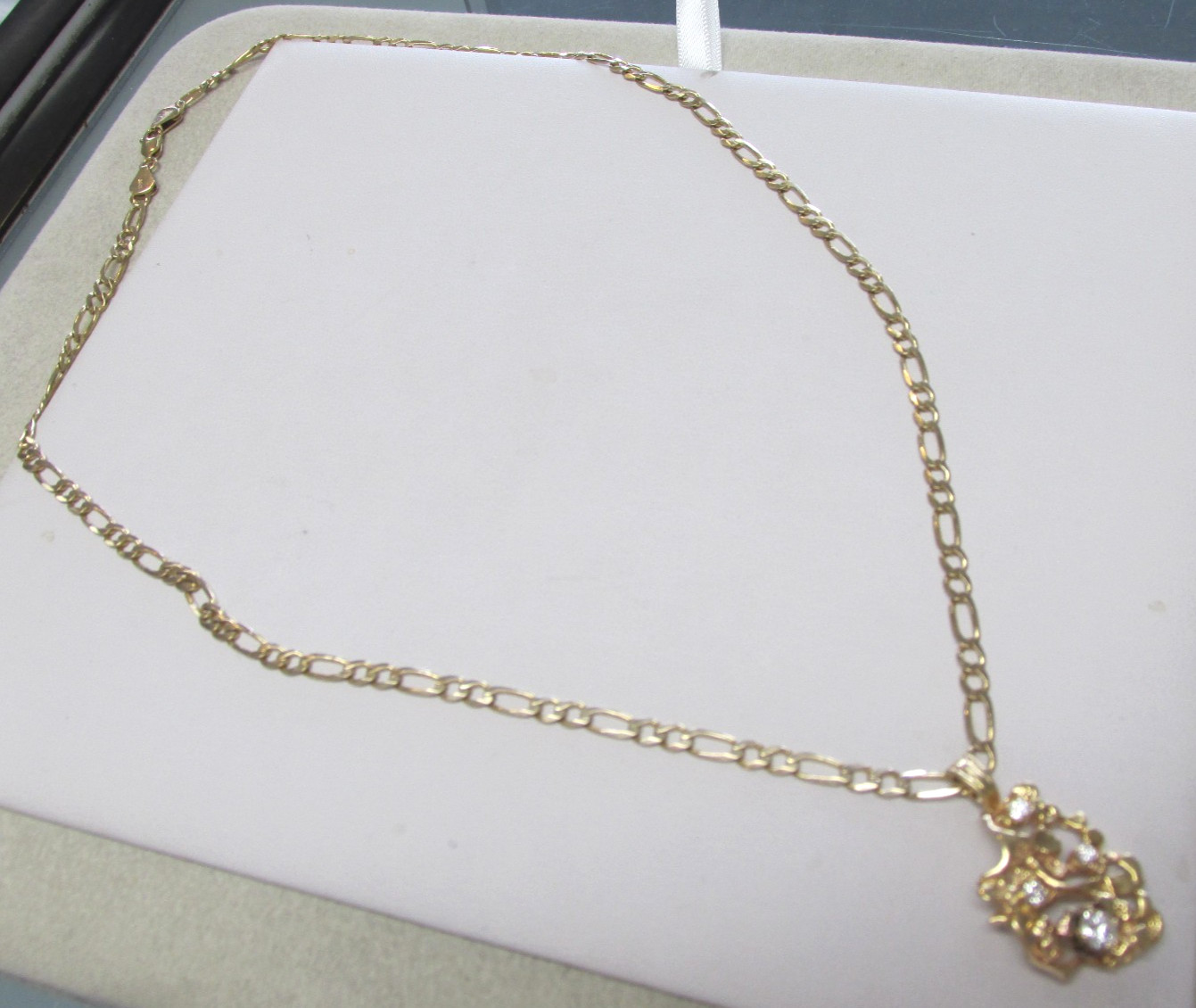 Gorgeous 14k 21 in. Figaro Chain Necklace With Diamond Nugget Pendant MAKE OFFER