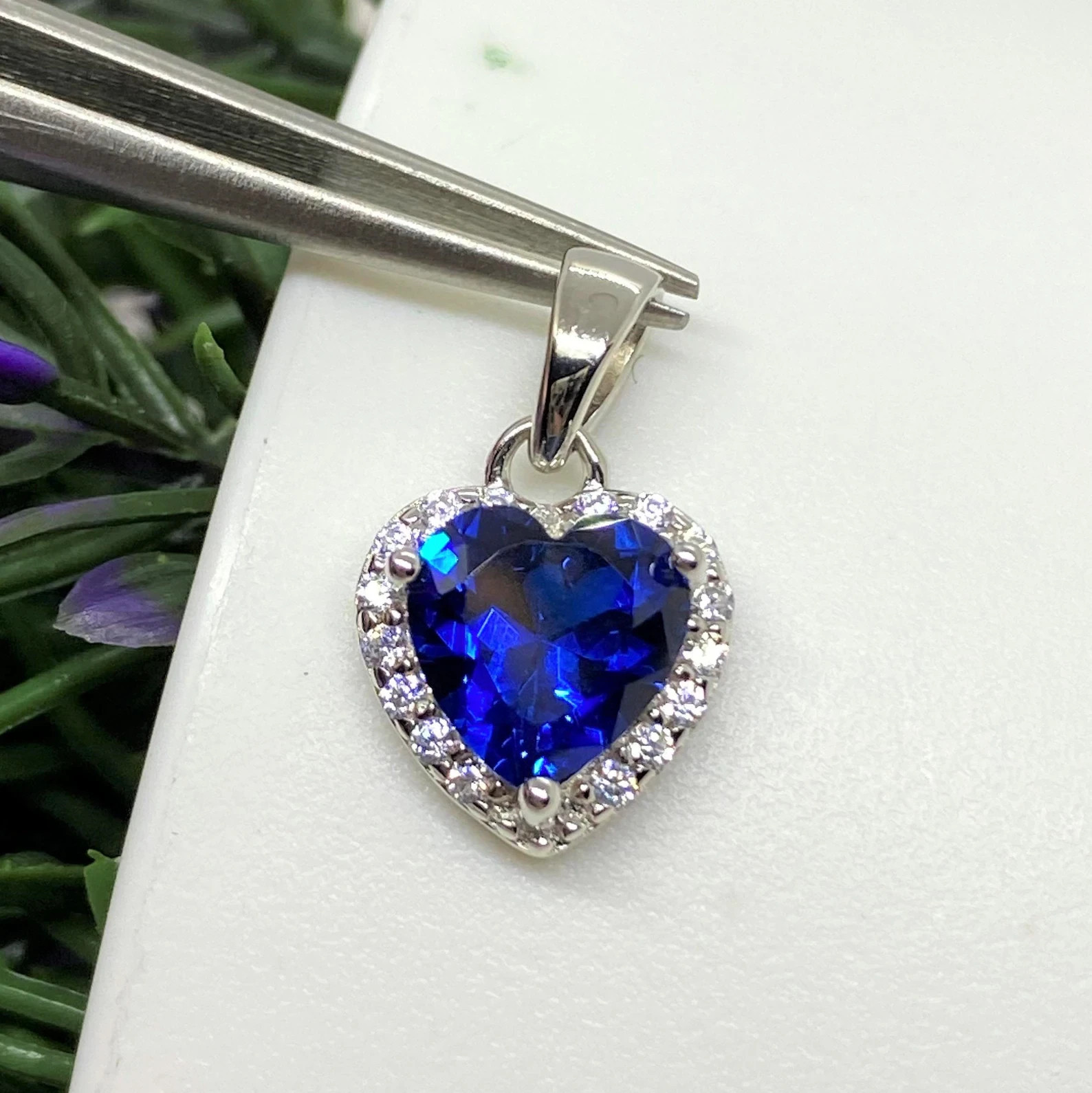3.50 Ct Heart Cut Natural Sapphire Diamond Gorgeous Pendant 14K White Gold
