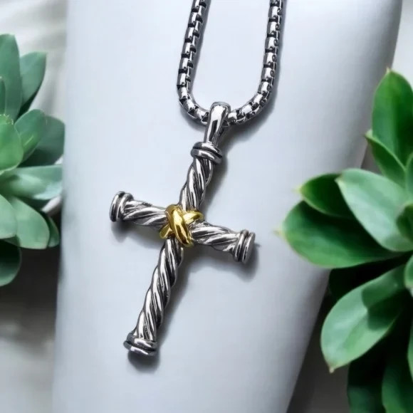 David Yurman Sterling Silver Cable X Cross Pendant Necklace – 18K /925