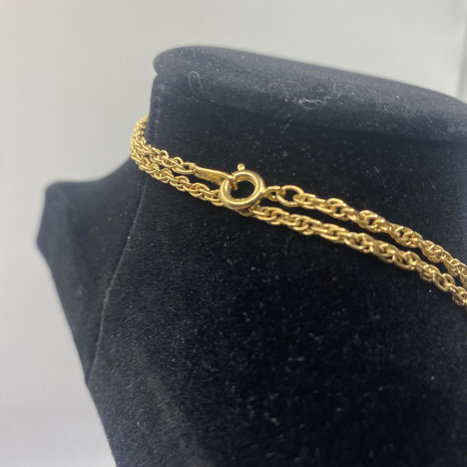 Avon Gold Tone Chain Necklace 32 In Womens Spring Ring Clasp Fashion Jewelry